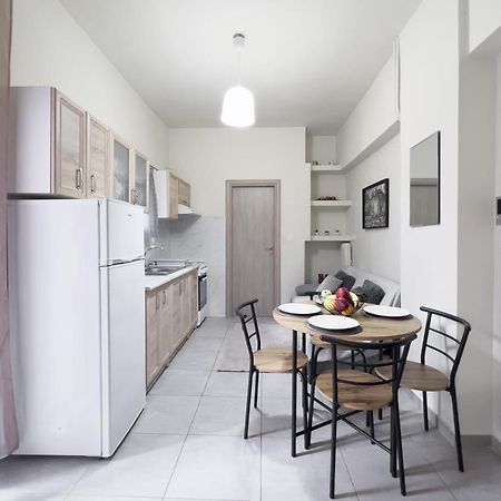 Cozy Cityscape Apartment In Ateny Zewnętrze zdjęcie